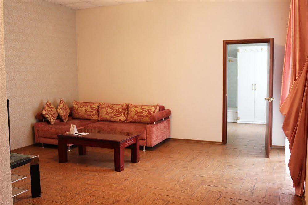 Geneva Park Hotel Odessa Eksteriør bilde